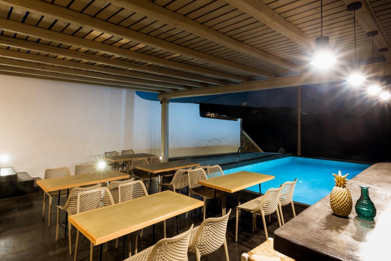 Sea Rock & Sky Private Residence Merchia Beach Exterior foto